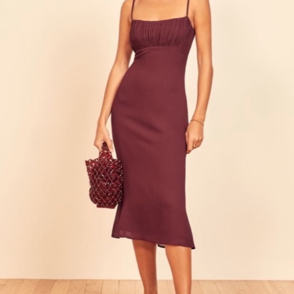 NWT Reformation Arie Midi dress plum burgundy red color with ruched square neck